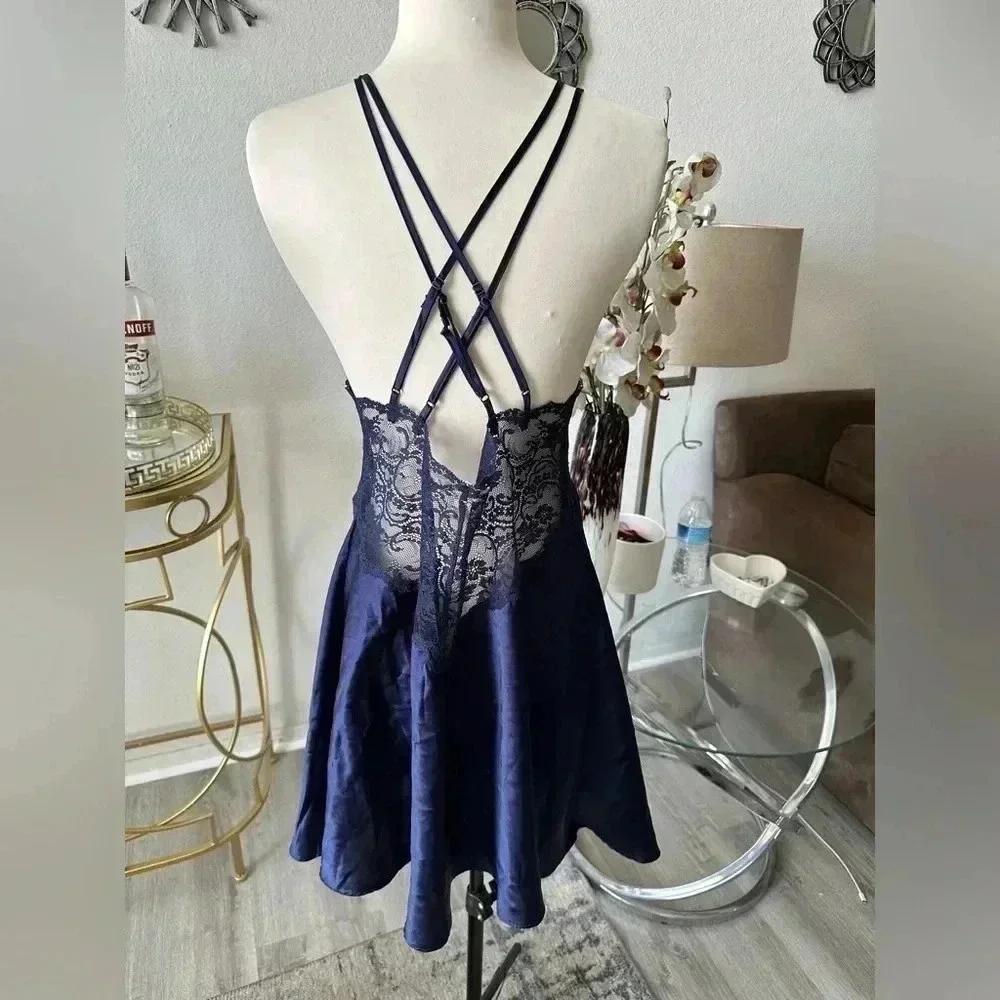 Victoria’s Secret nightgown very sexy size L